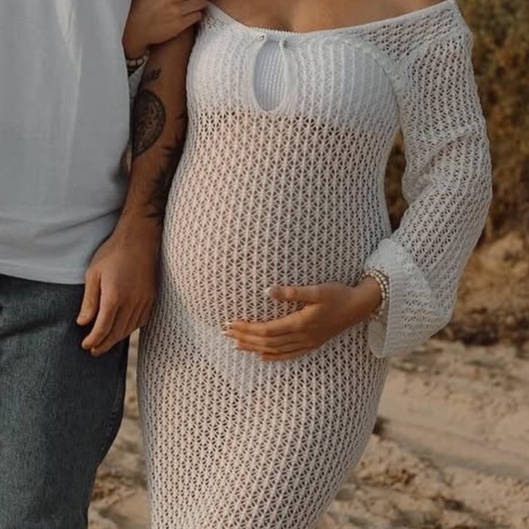Elegant White Crochet Midi Dress - Picture 1 of 3